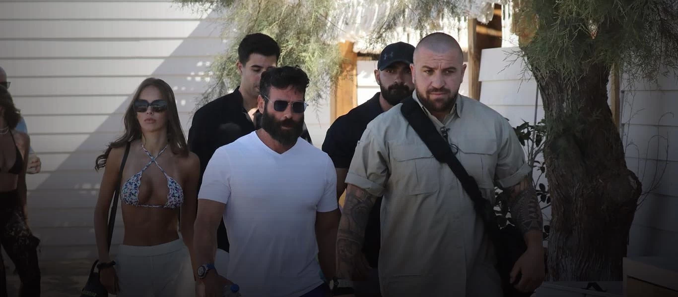 «Ξέφραγο αμπέλι» η χώρα: 15 Αλγερινοί αποπειράθηκαν να δολοφονήσουν τον Ν.Αραβαντινό σωματοφύλακα του Ν.Μπιλζέριαν (upd)